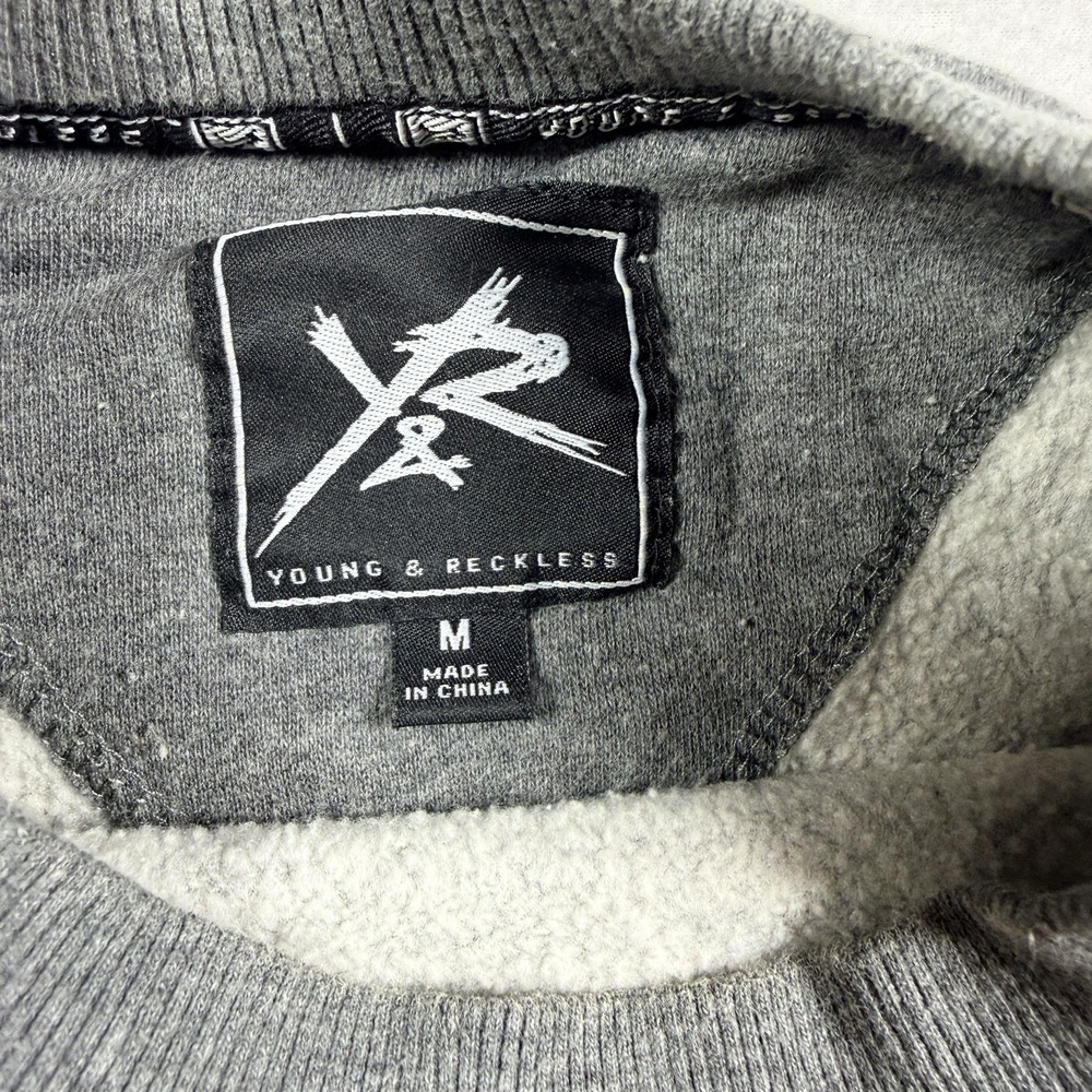 Mens Young And Reckless Sweatshirt Pullover Crew Neck Long Sleeve Gray Size Med - Picture 3 of 6